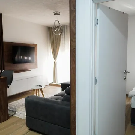 Ravna Planina * Pale