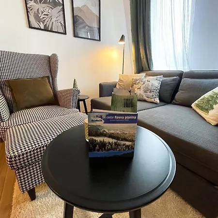 Ravna Planina Apartament Pale