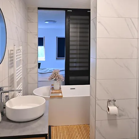 Ravna Planina Daire *